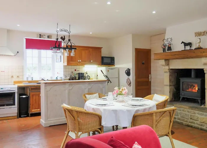 Feriehus In With Kitchenette Auxais