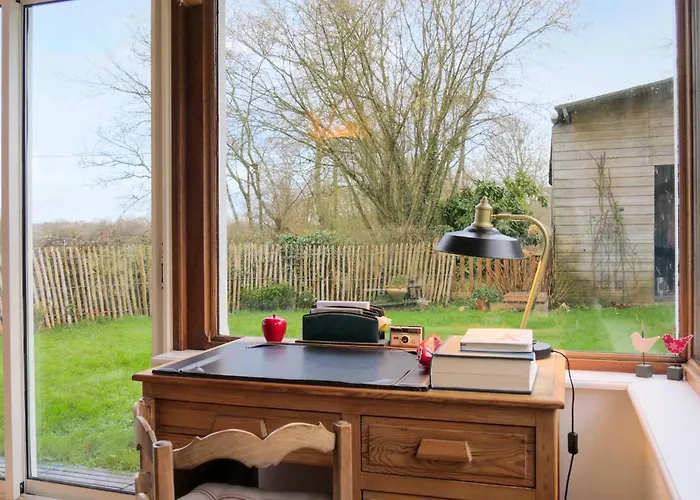 Feriehus In With Kitchenette Auxais