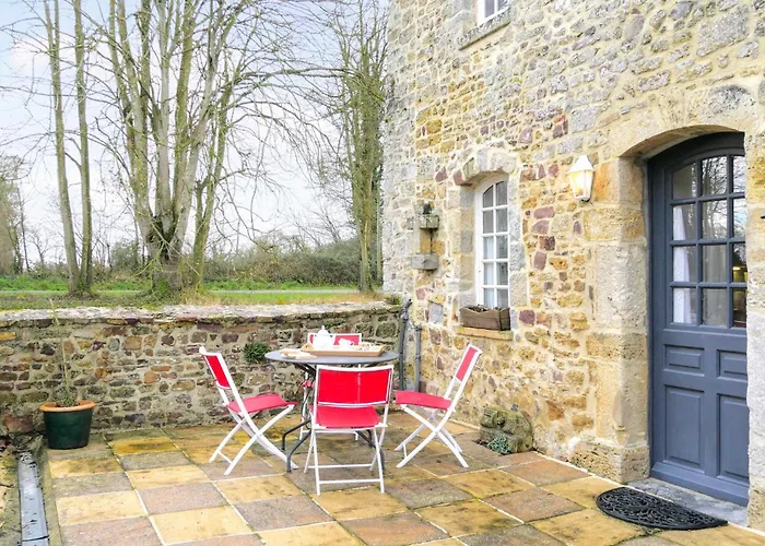 Feriehus In With Kitchenette